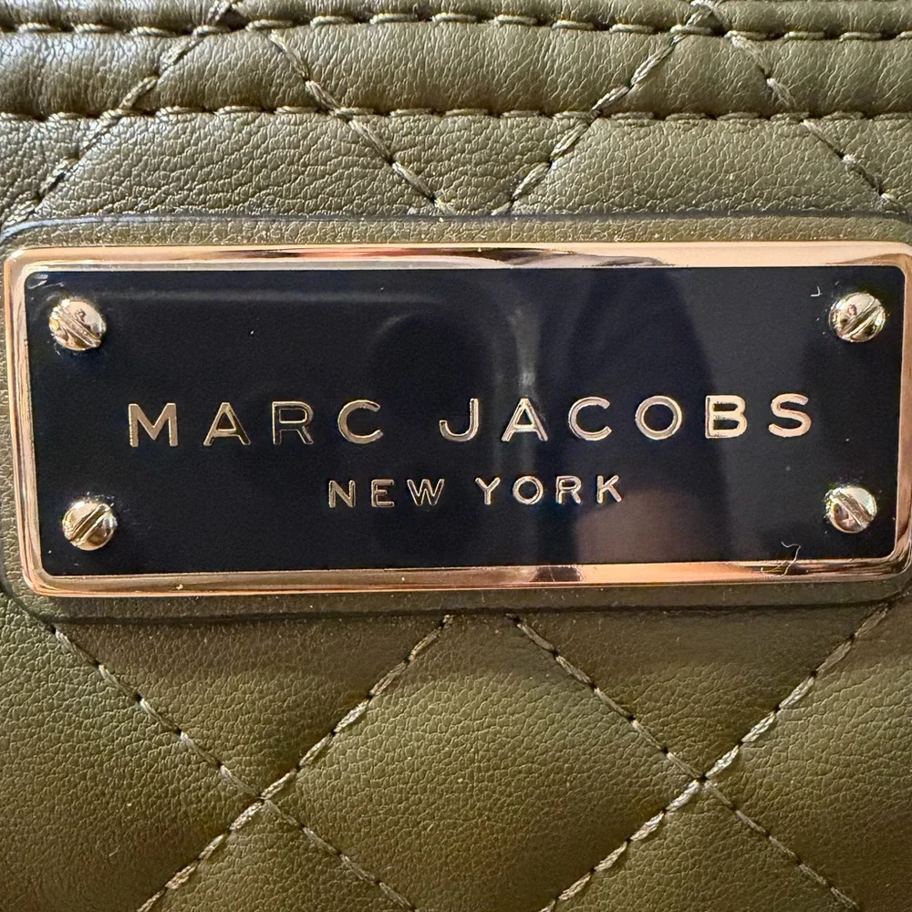 Marc Jacobs Double Zip Quilted Pouch (NWT)